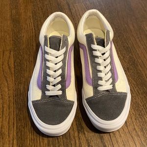 Vans Style 36